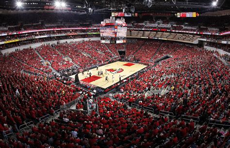 The interior of the KFC Yum! Center | University of louisville, Louisville cardinals, Louisville