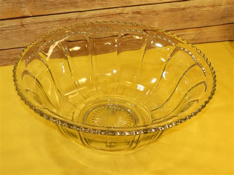 Vintage Punch Bowl, Indiana Glass, Colonial Punch Bowl, Clear Scalloped ...