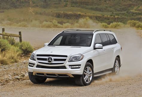 Mercedes-Benz GL 350 BlueTec Reviewed by AutoGuide - autoevolution