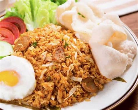 21 Resep Nasi Goreng Spesial dari Berbagai Daerah (Rekomended)