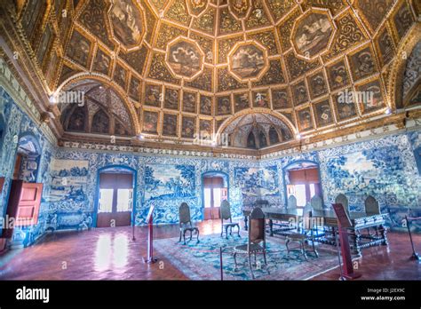 Portugal, Sintra, Sintra National Palace, Coats-of-Arms room (Large ...