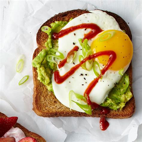 10+ Easy 5-Minute Breakfast Toast Recipes