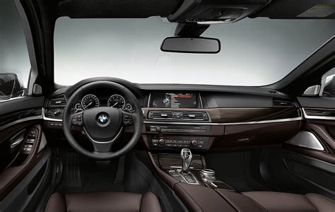 2014 BMW 5-Series Interior Front - egmCarTech