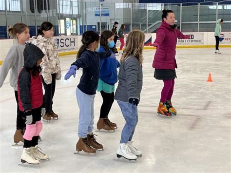 Group Ice Skating Lessons – WSC