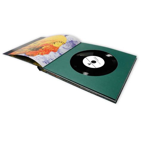 Radiohead: A Moon Shaped Pool Deluxe Edition Vinyl 2LP+2CD – TurntableLab.com