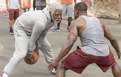 ‘Uncle Drew’: Cast is a slam dunk, but not the script | The Seattle Times