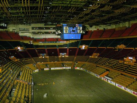 Buffalo Memorial Auditorium (Demolished in 2009) : r/AbandonedPorn