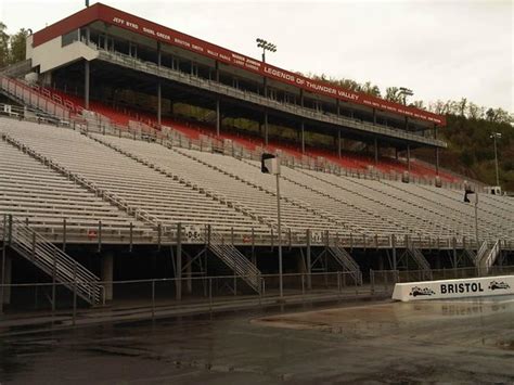 Bristol Dragway Seating Map | Brokeasshome.com