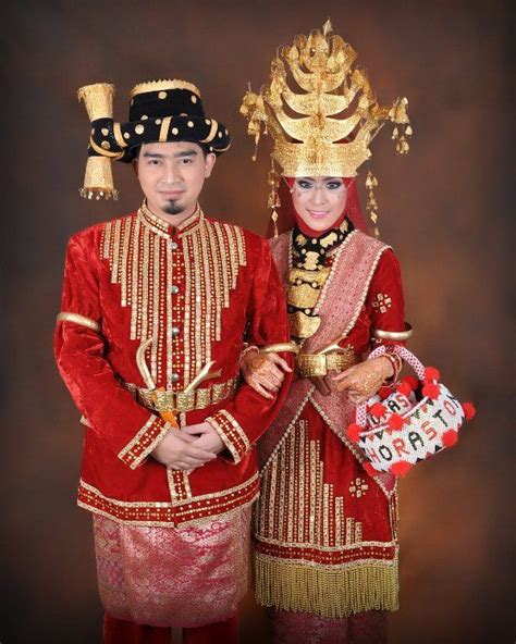 Baju Pengantin Adat Gorontalo - Gaun Pengantin dan Pesta Pernikahan