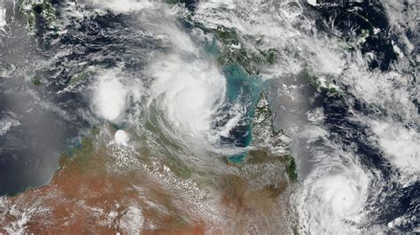 Cyclones: What you should do if disaster threatens - ABC Emergency