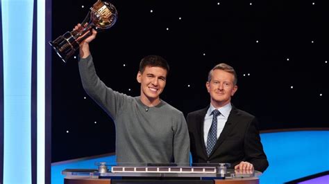 'Jeopardy!' Star James Holzhauer Speaks Out on Ken Jennings Rivalry