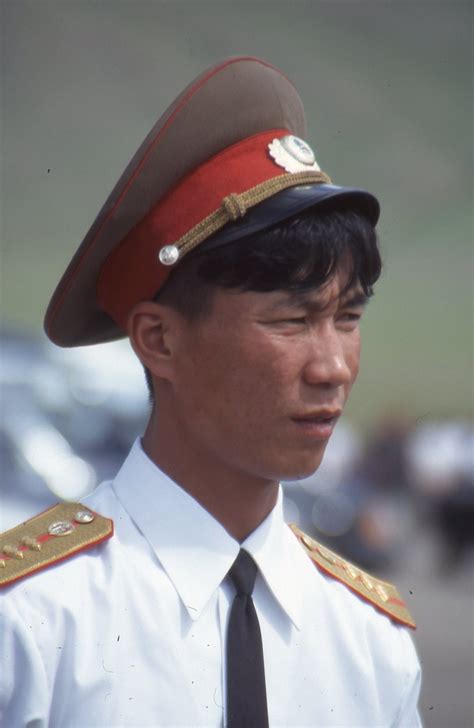 Army (3) | Faces of Mongolia | Pictures | Geography im Austria-Forum