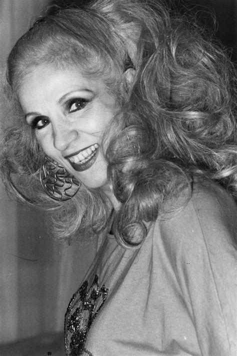 Lebanon's beloved singer Sabah dies at 87 | CTV News