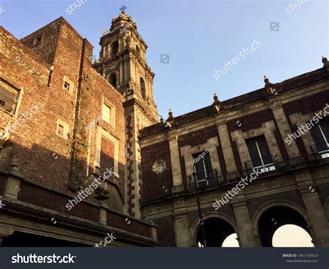 Spanish Colonial Architecture Mexico City Stock Photo 1461195923 ...