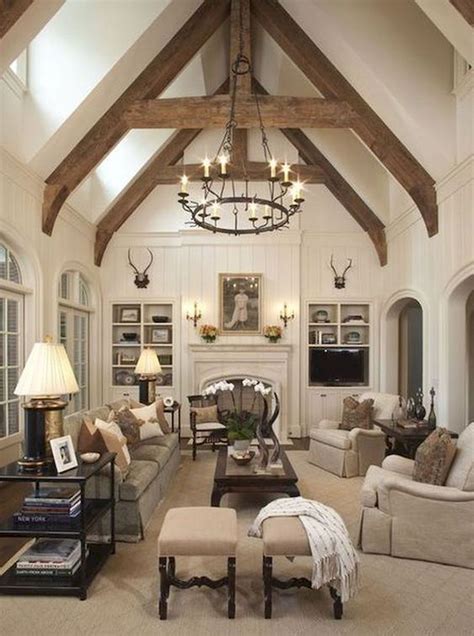 40 Best Farmhouse Lighting Design Ideas Will Illuminate You In 2019 (6) | Vaulted ceiling living ...