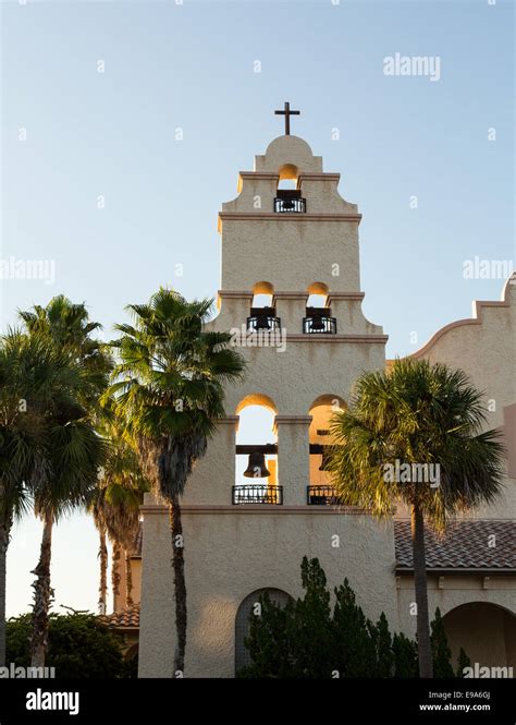 Bells spanish mission bell tower hi-res stock photography and images - Alamy