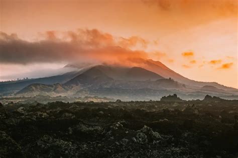 The Most Spectacular Bali Volcano Hikes - Travel Dudes