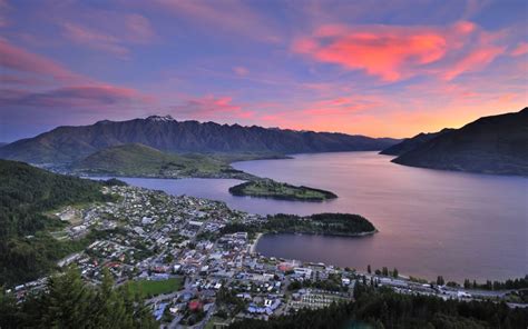 $600-a-night average for Queenstown holiday homes | RNZ News