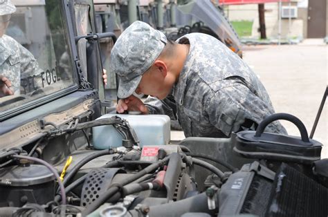 Dirty Jobs: Motor pool Monday | Article | The United States Army