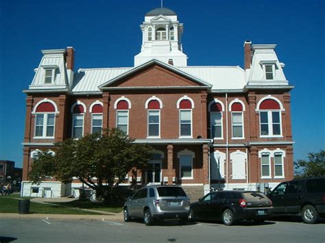 Morgan County Courthouse Versailles Missouri | This nice Rom… | Flickr