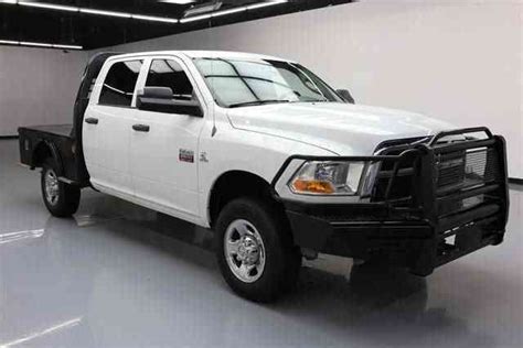 Dodge Ram 2500 (2011) : Commercial Pickups