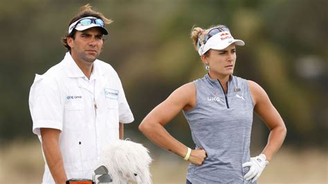 Lexi Thompson shoots 65, leads LPGA Tour's season finale