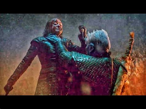 The Night King Death Scene Stabbing - YouTube