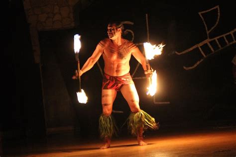 Hawaii: The Spirit of Aloha is at Kauai's Luau | Active Planet Travels