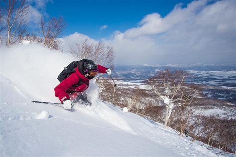 Niseko Skiing | Skiing & Snowboarding | Niseko Tourism