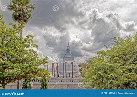 Thuparamaya Stupa is the Earliest Dagoba To Be Constructed in the ...