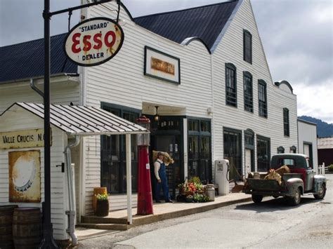 Mast General Store - Blue Ridge Parkway