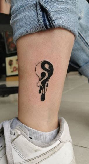 Yin Yang Tattoo | Hand tattoos, Tattoos, Small dope tattoos