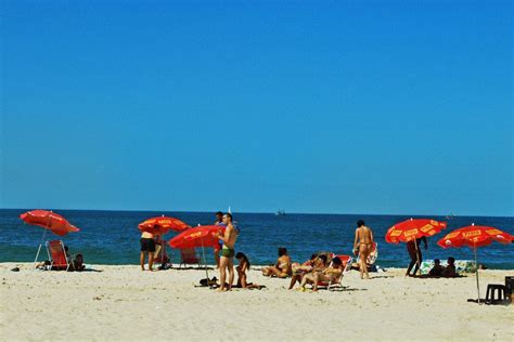 Copacabana's Best Nightlife: Nightlife in Rio de Janeiro