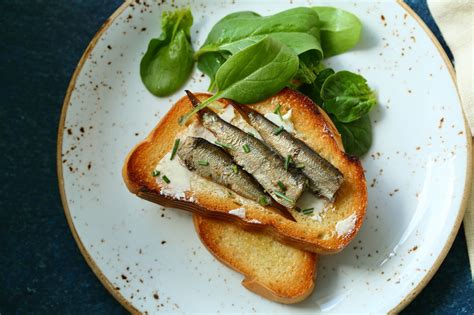 Perfect Sardine Toasts