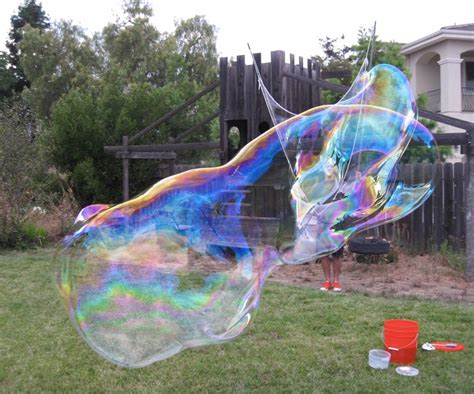 Giant Bubble Wands : 5 Steps (with Pictures) - Instructables