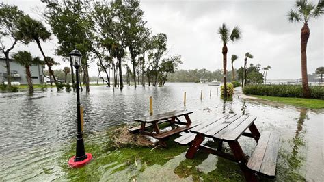 Hurricane Idalia makes landfall in Florida | News UK Video News | Sky News