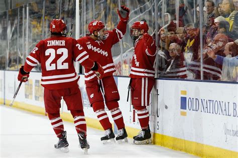 Wisconsin Badgers men’s hockey: B1G coaches teleconference - Bucky's 5th Quarter