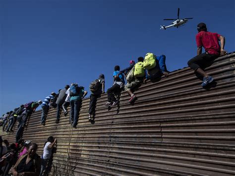 US shuts Mexico border point as thousands look to cross | Americas ...