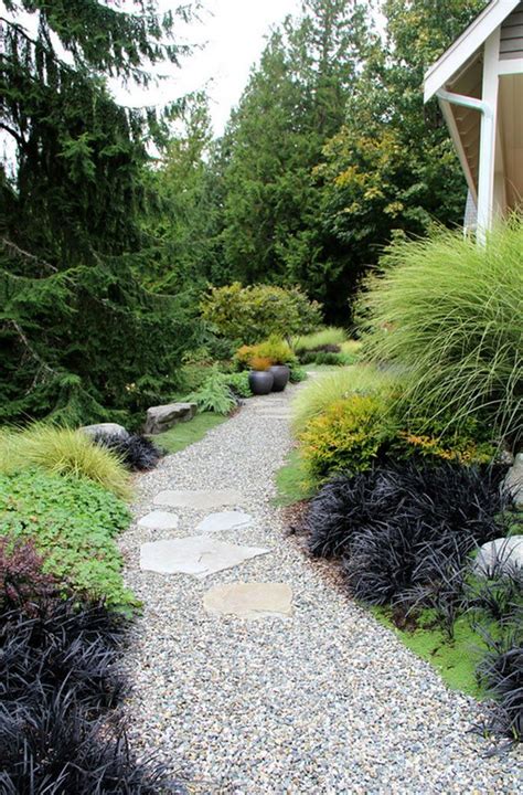 26 Decorative Ideas of Landscaping with Gravel | Home Design Lover