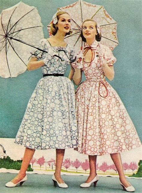 1950s Vintage Apparel for Curvaceous Women - Bellatory