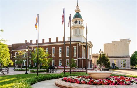 Danville Kentucky Courthouse - Purple Rosemary