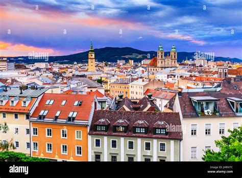 Linz, Austria. Panoramic view of the old town Stock Photo: 148654140 ...