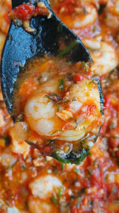 15-Minute Garlic Shrimp In Tomato Sauce (5 Ingredients) - Her Highness, Hungry Me