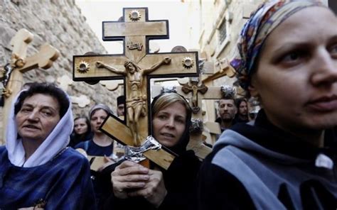 Christians celebrate Good Friday in Jerusalem | The Times of Israel