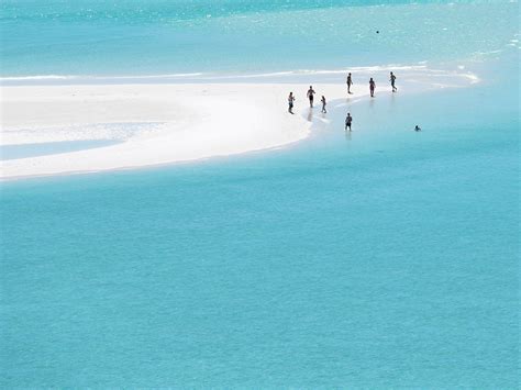 Whitehaven Beach day-use area | Whitsunday Islands National Park ...