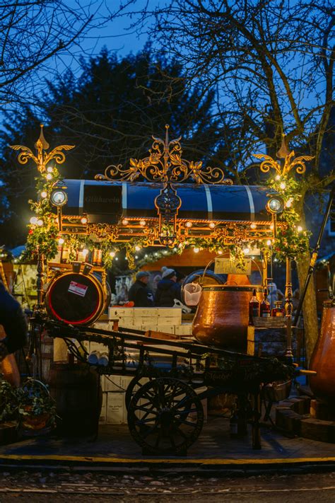 The 13 Best Christmas Markets in England (And Top Festive Days Out!)