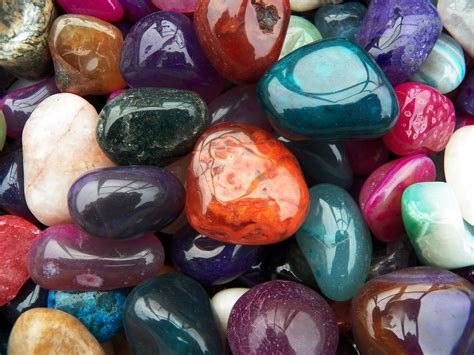 Polished Gemstones, mixed sizes and shapes