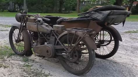 This Classic Harley Was Made To Be Driven From The Sidecar