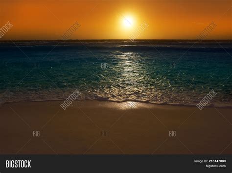 Cancun Sunrise Image & Photo (Free Trial) | Bigstock