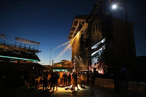 Pearl Jam is returning to Wrigley Field this summer